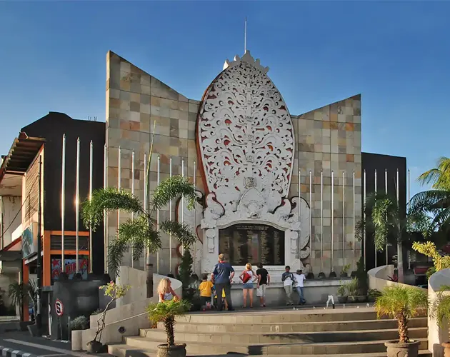 Nearby Place 1