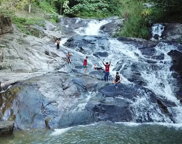 Nearby Place 1