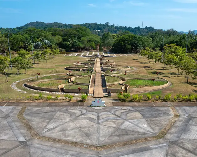 Nearby Place 1