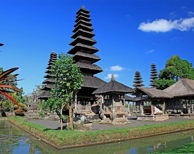 Nearby Place 1