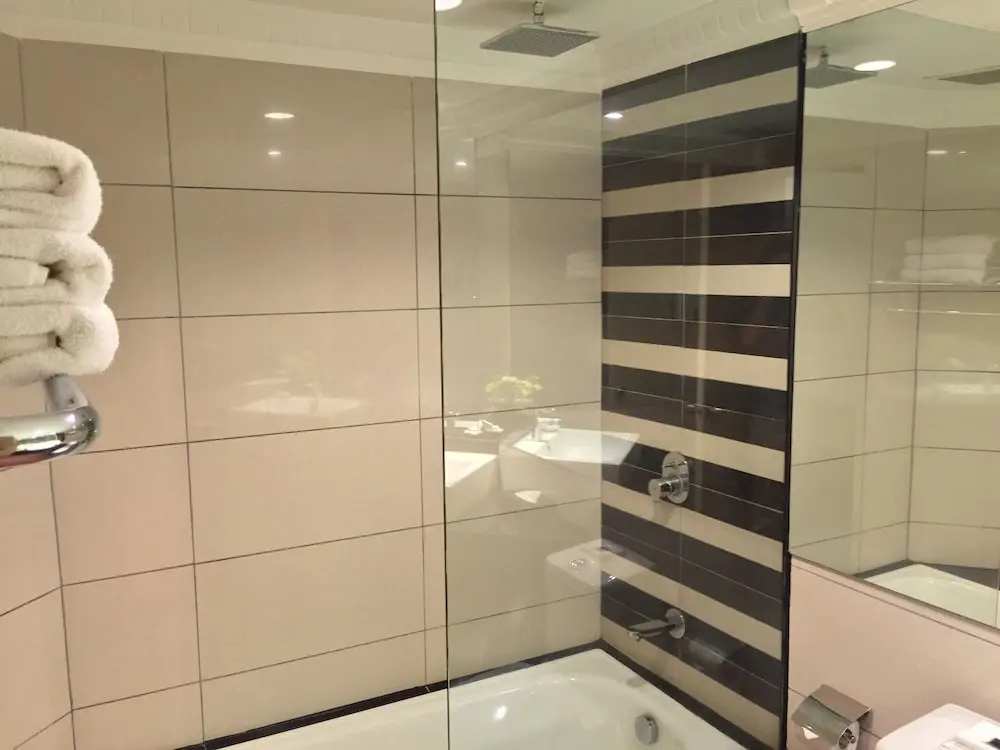 detail-hotel-img