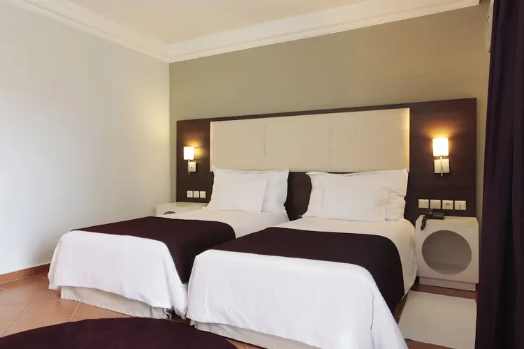 detail-hotel-img
