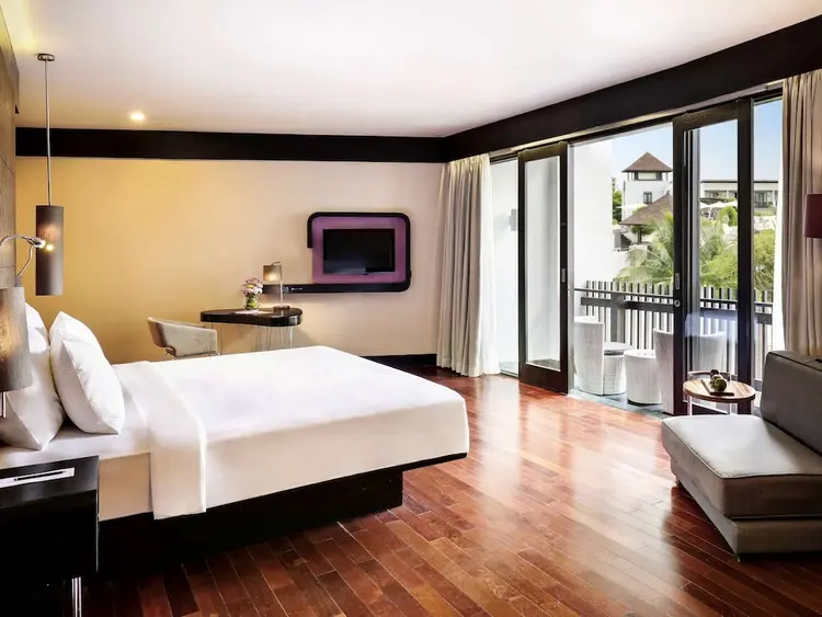 detail-hotel-img