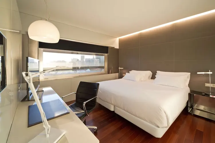 detail-hotel-img