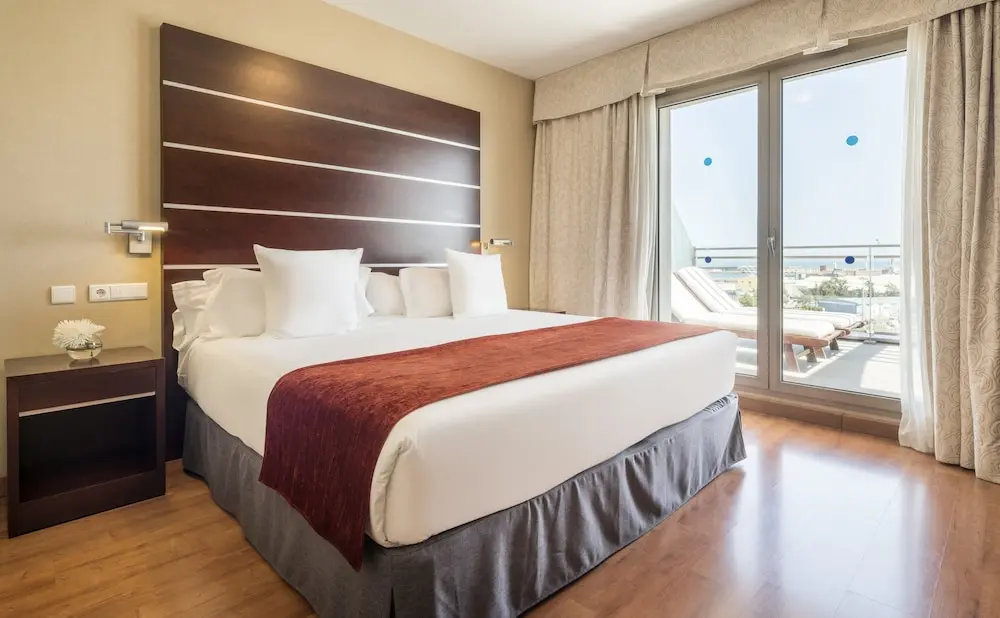 detail-hotel-img