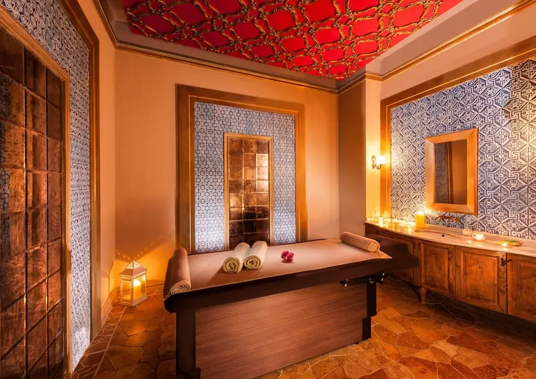 detail-hotel-img