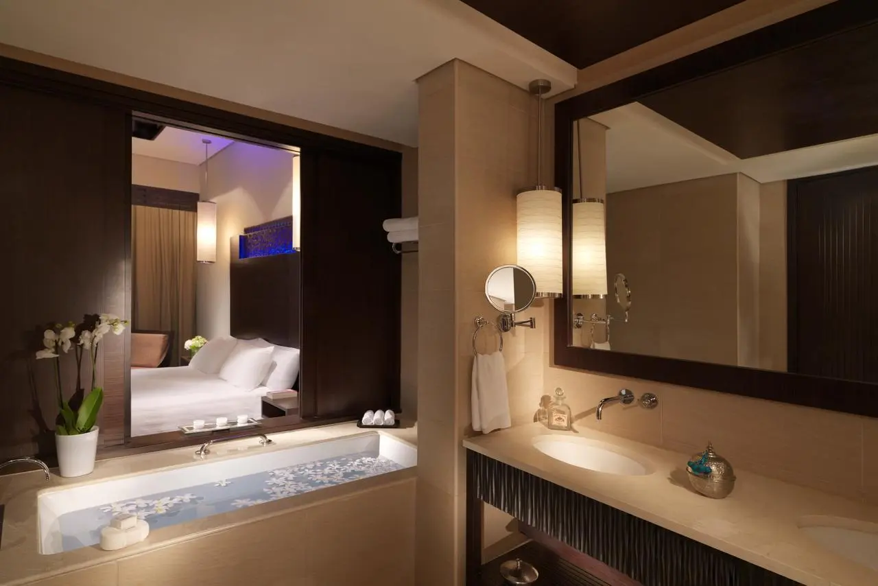 detail-hotel-img