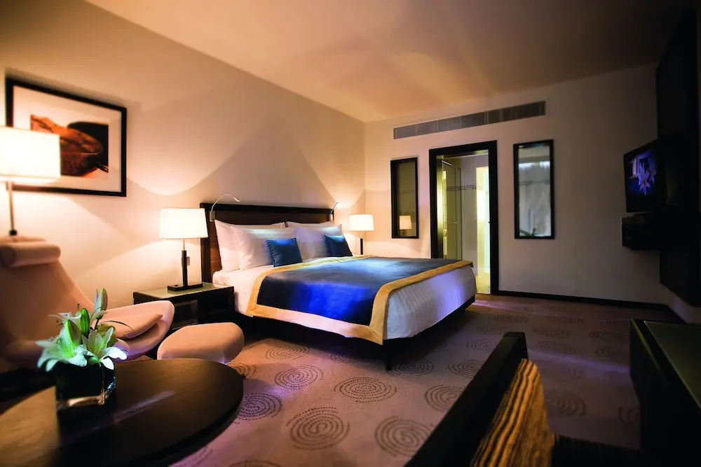detail-hotel-img