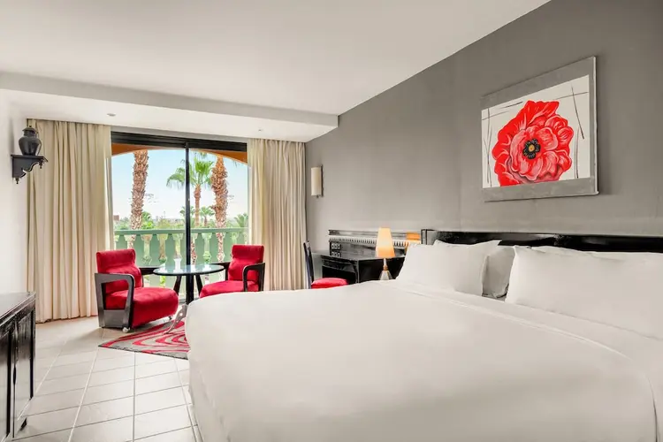 detail-hotel-img