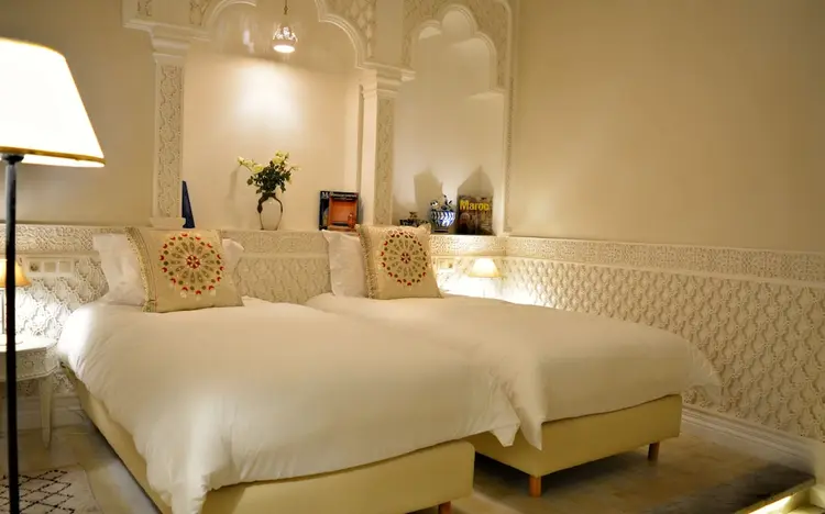 detail-hotel-img