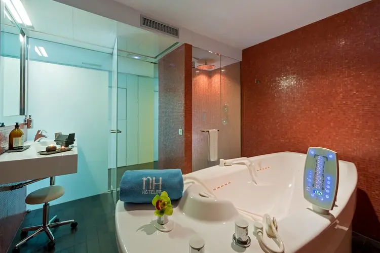 detail-hotel-img