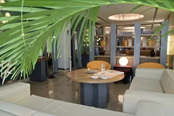 detail-hotel-img