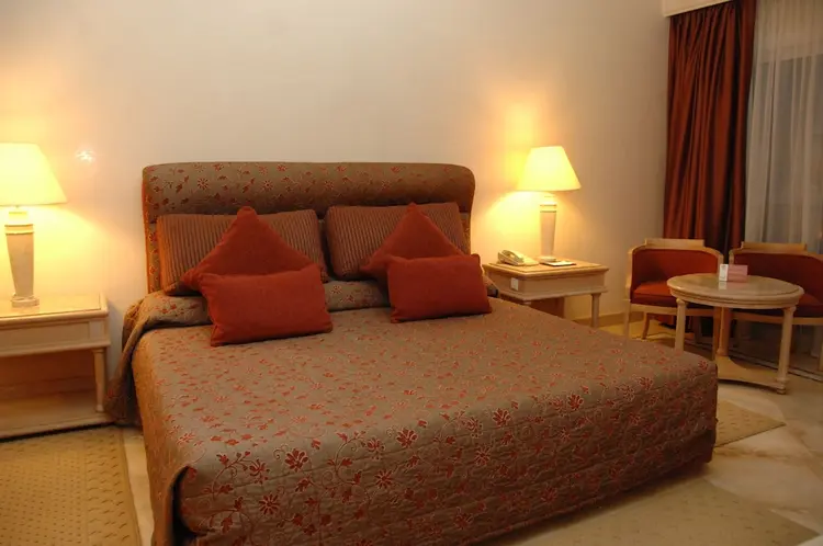 detail-hotel-img