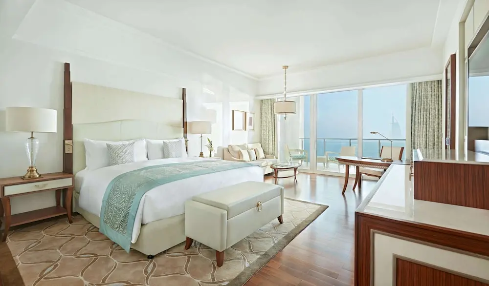 detail-hotel-img