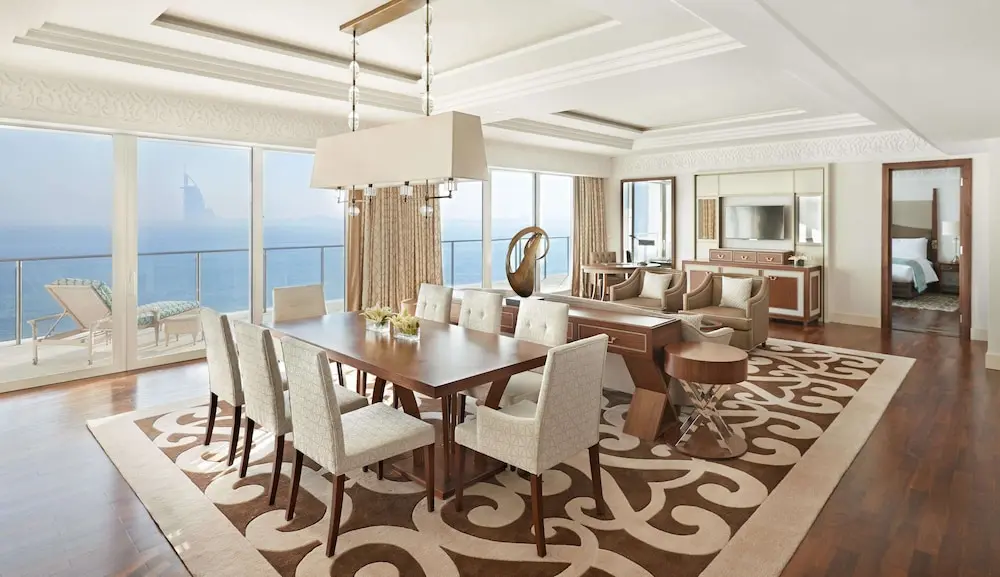 detail-hotel-img