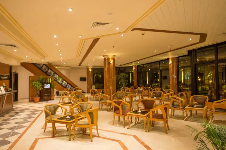 detail-hotel-img