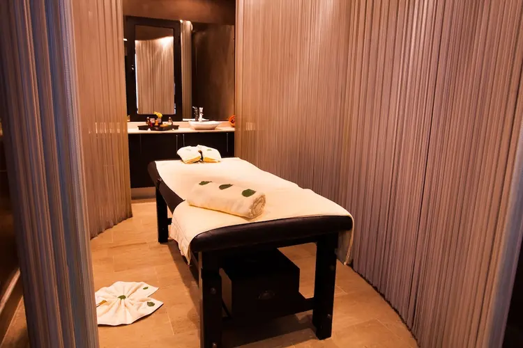 detail-hotel-img