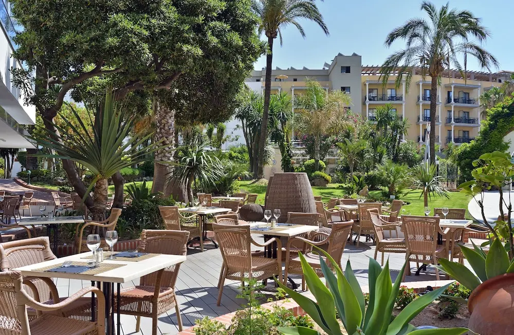 detail-hotel-img