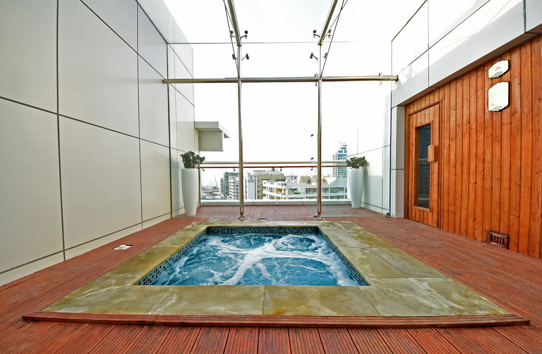 detail-hotel-img