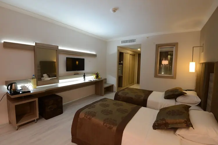 detail-hotel-img