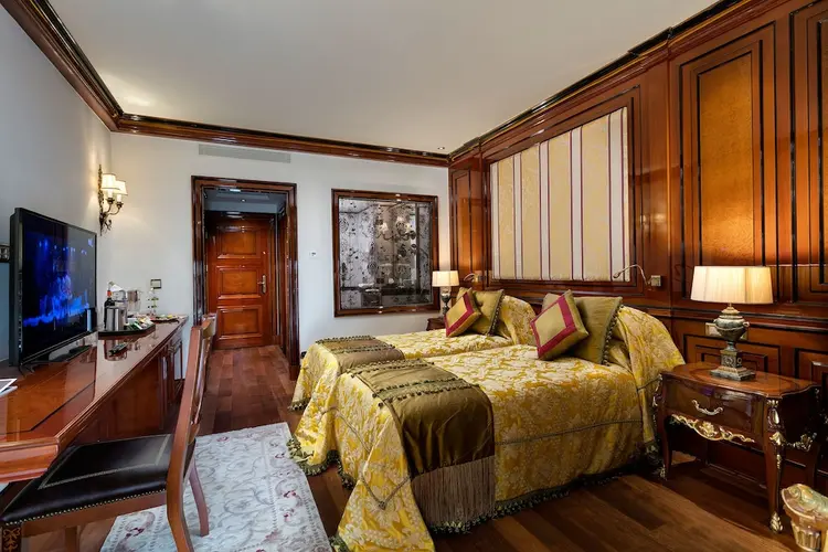 detail-hotel-img