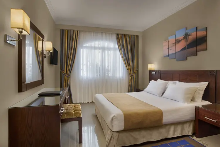 detail-hotel-img