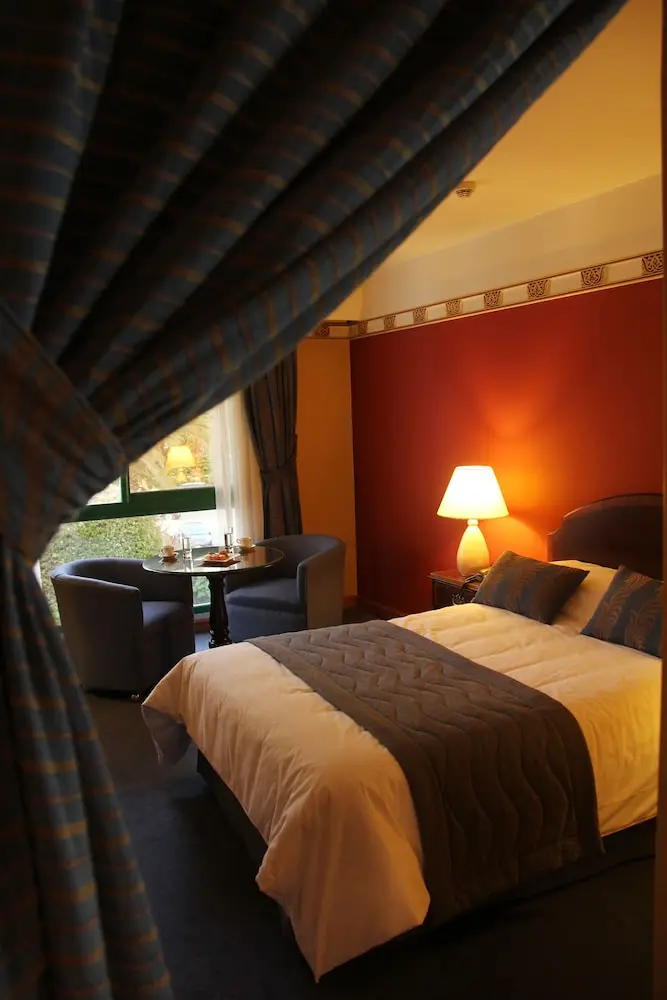 detail-hotel-img
