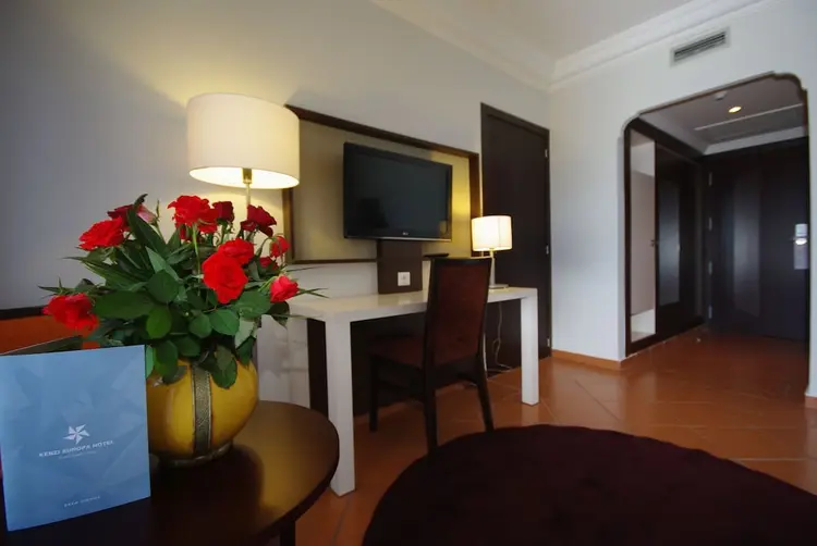 detail-hotel-img