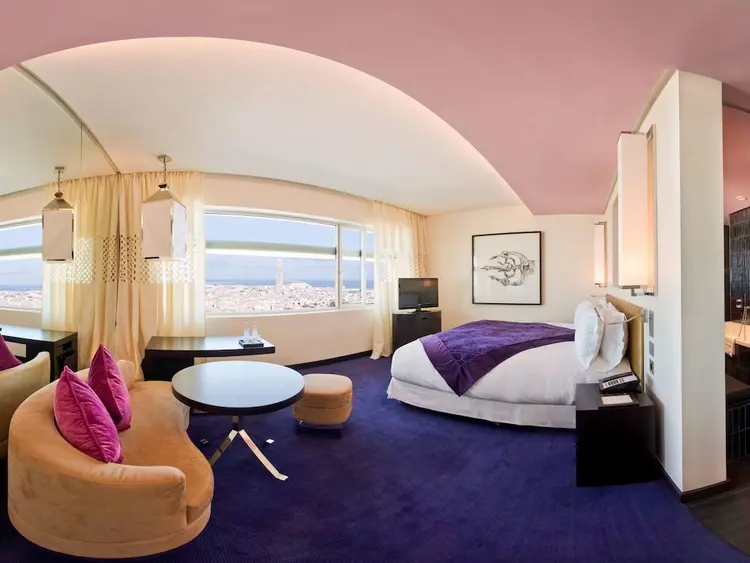 detail-hotel-img