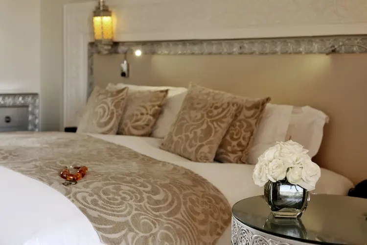 detail-hotel-img
