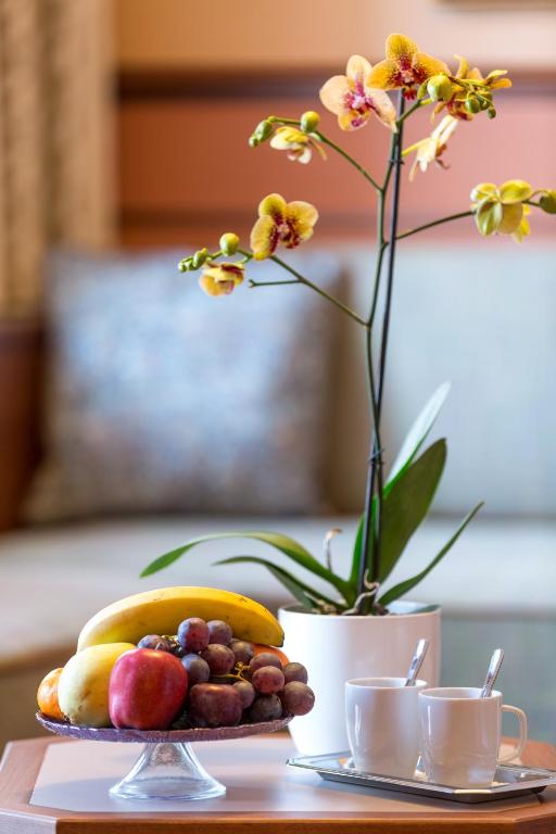 detail-hotel-img