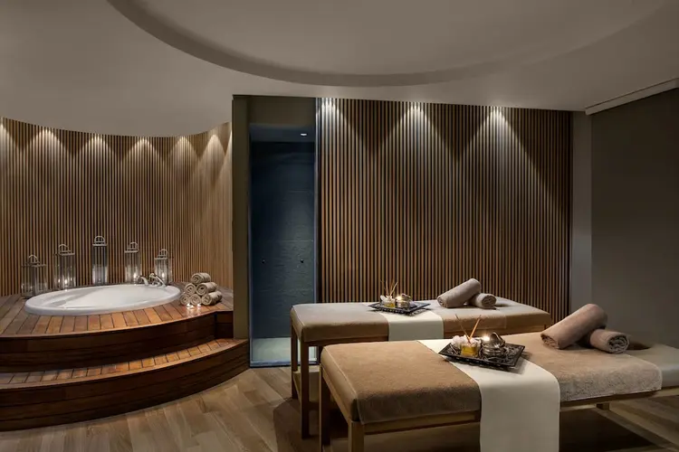 detail-hotel-img