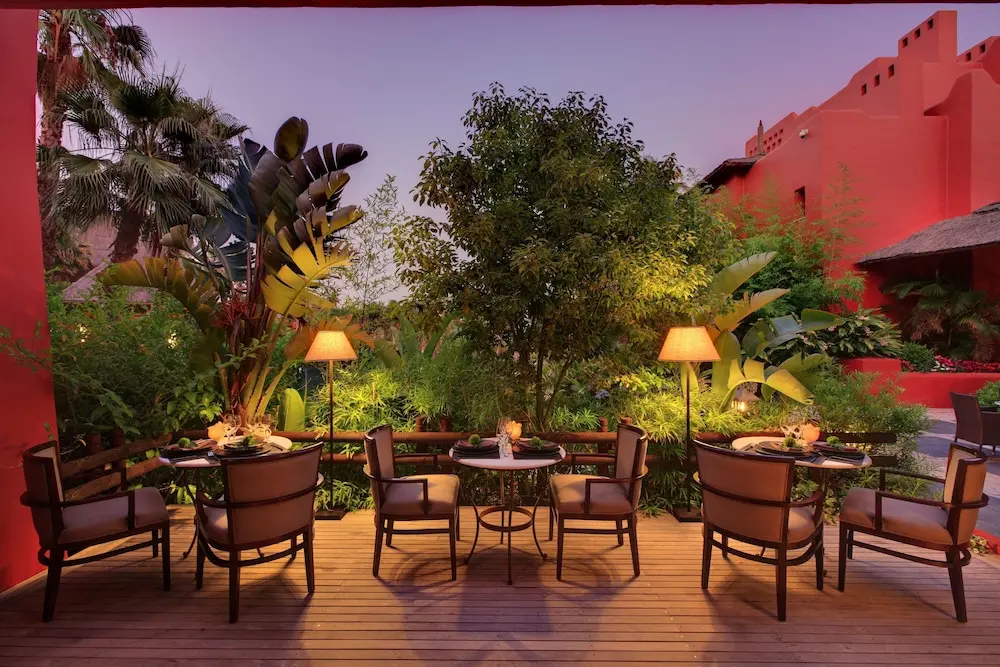 detail-hotel-img