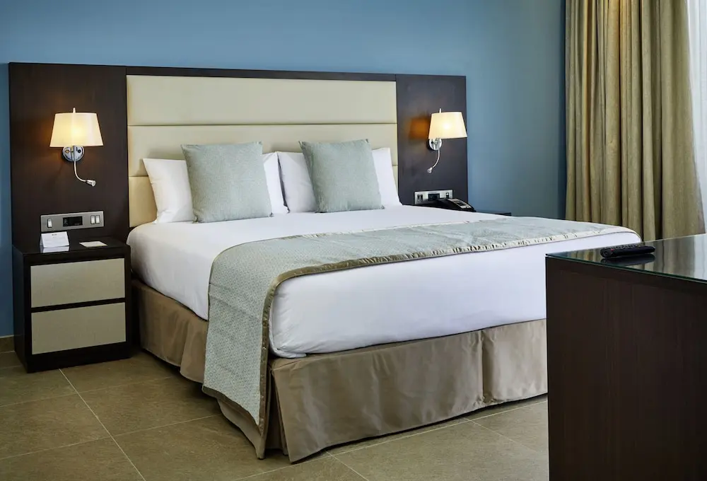 detail-hotel-img