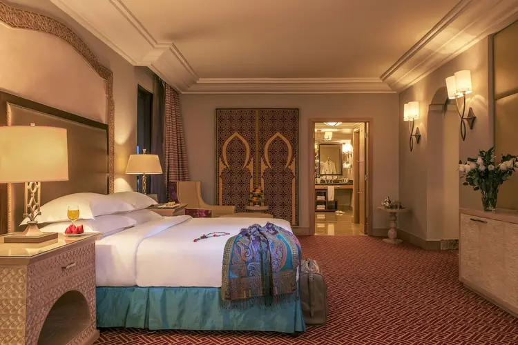 detail-hotel-img
