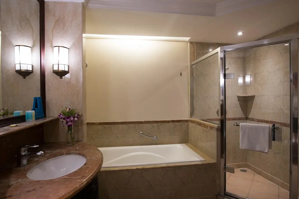 detail-hotel-img