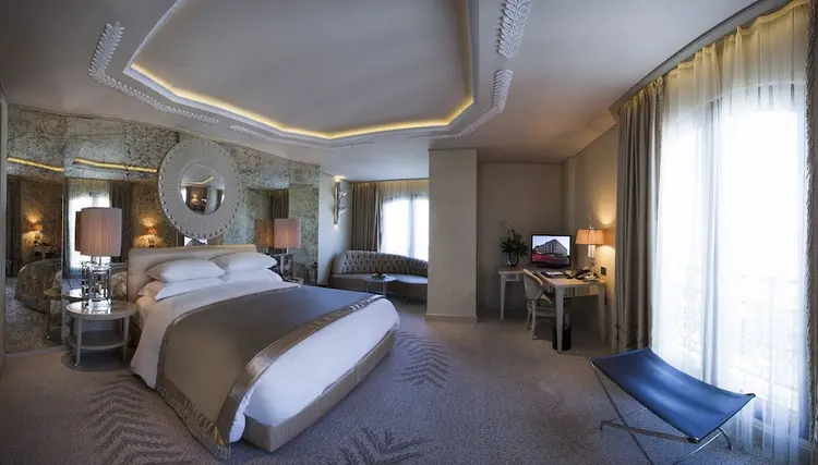 detail-hotel-img