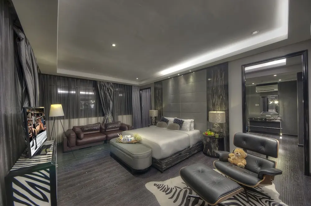 detail-hotel-img