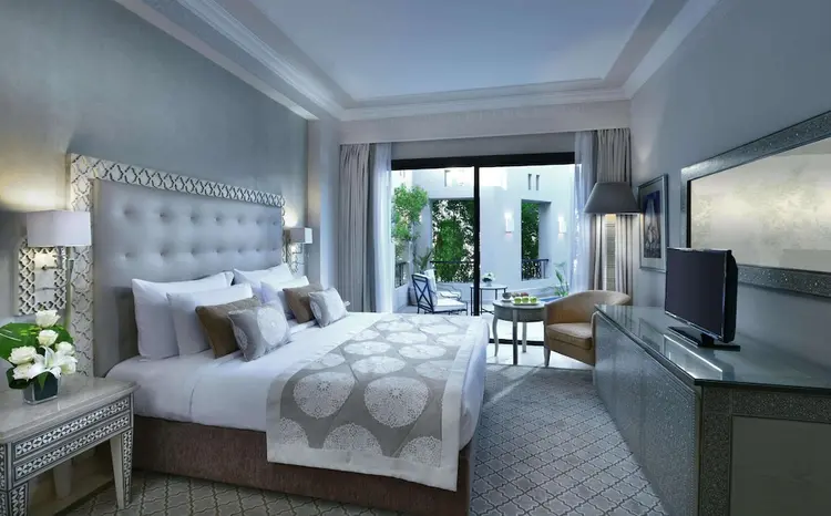 detail-hotel-img