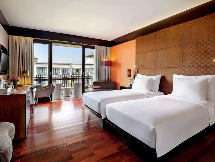 detail-hotel-img