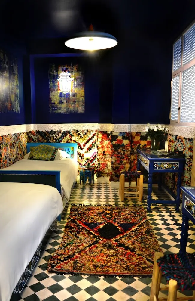 detail-hotel-img