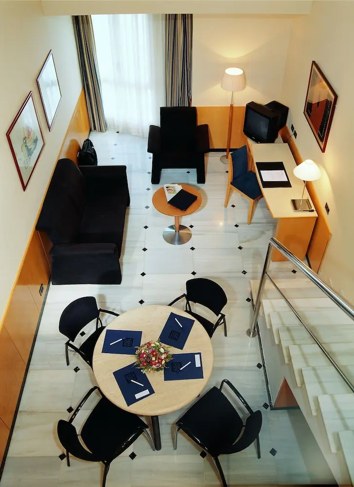 detail-hotel-img