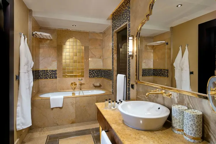 detail-hotel-img