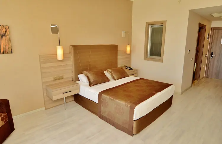 detail-hotel-img
