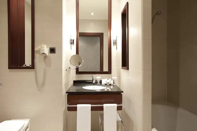detail-hotel-img