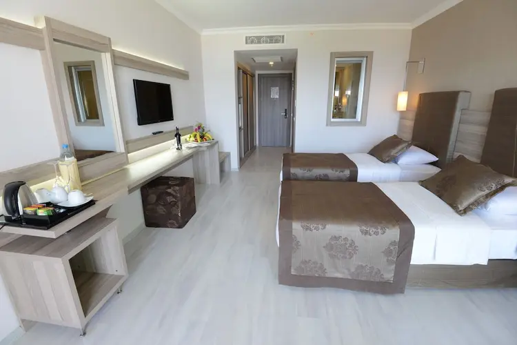 detail-hotel-img