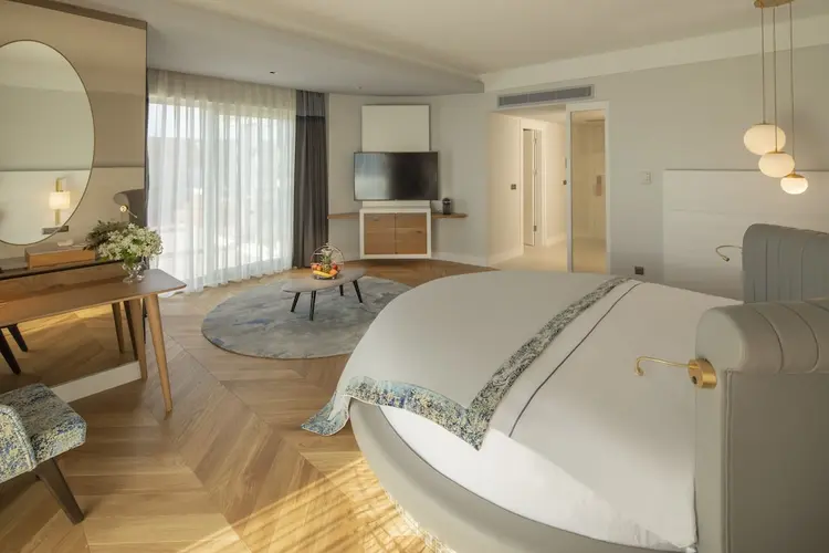detail-hotel-img