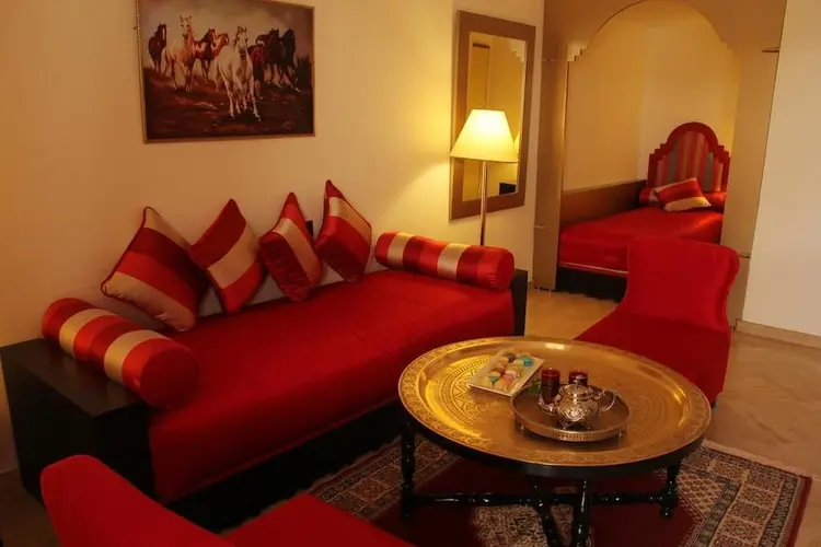 detail-hotel-img