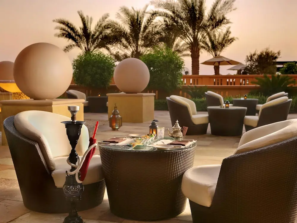 detail-hotel-img