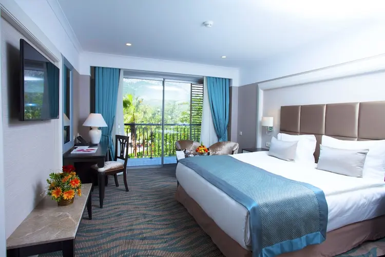 detail-hotel-img